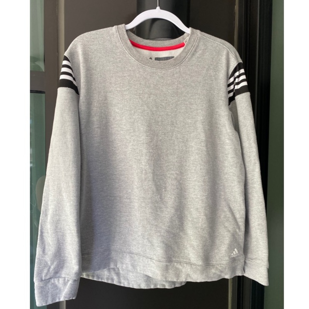 Adidas Sweatshirt